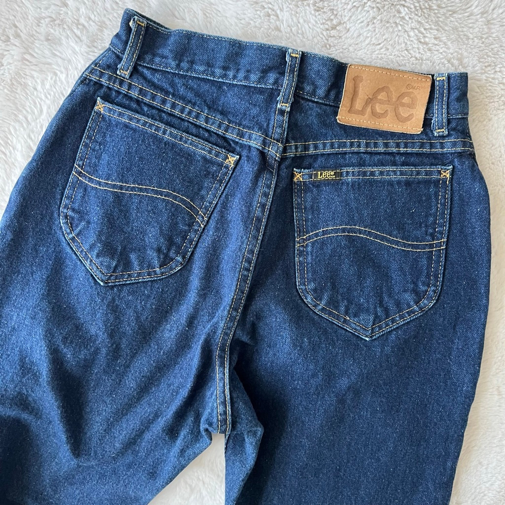 Women's VINTAGE 70s/80s Lee Dark Blue Straight Leg Jeans 26” Made in USA - Picture 9 of 9